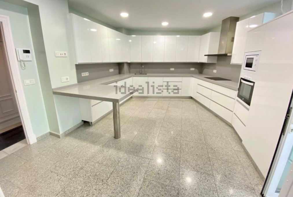 El piso más lujoso de Sevilla en alquiler: 3.500 Euros al mes