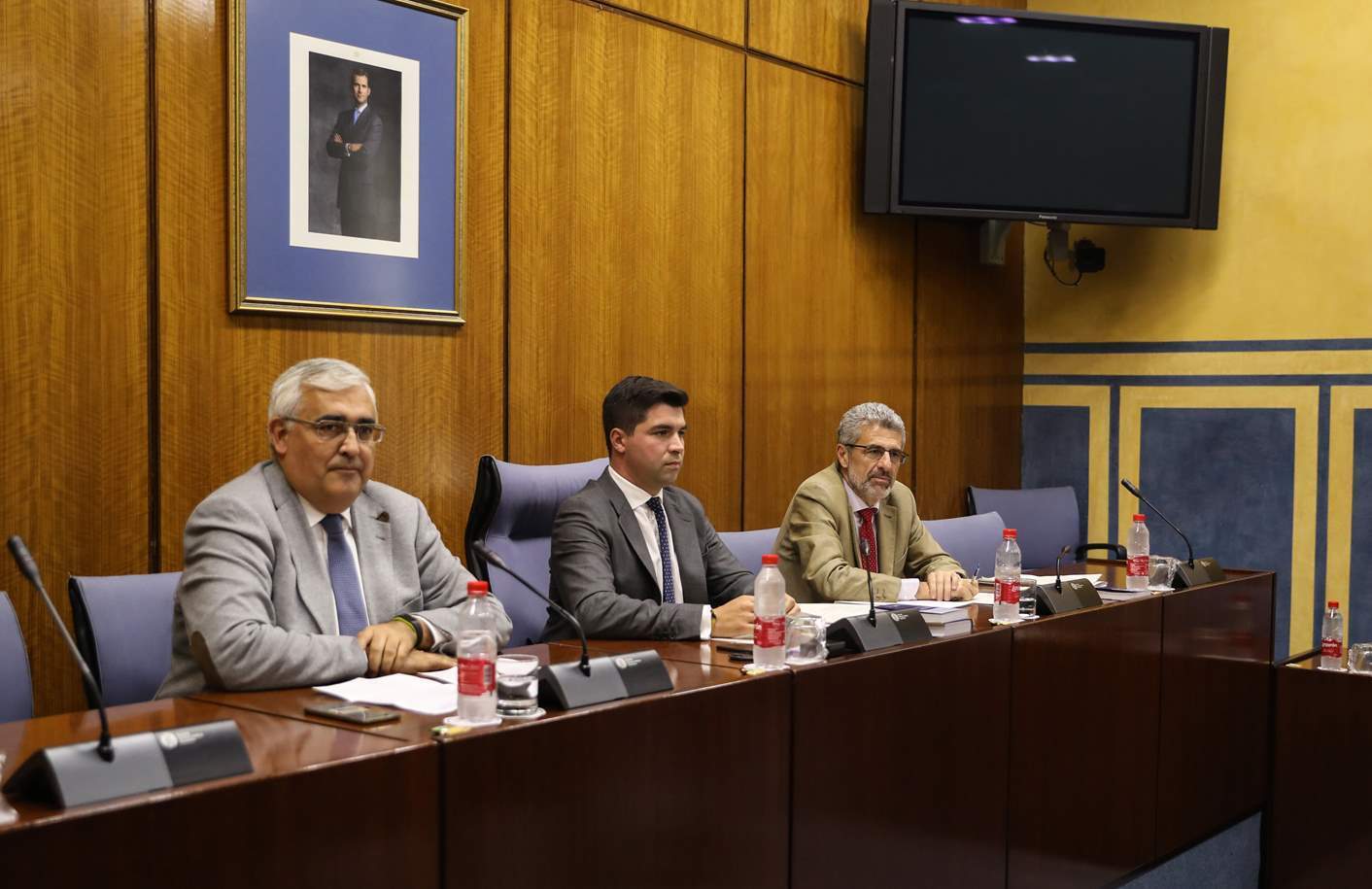 Vuelven a citar este martes a los exconsejeros socialistas Carnero y Arellano y el viernes a Martínez Aguayo