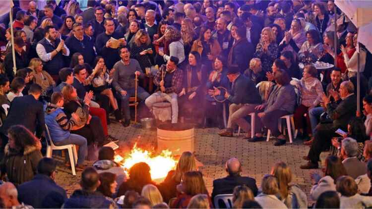 La zambomba de Jerez de gira por Cádiz: Estas son las fechas que no puedes perderte