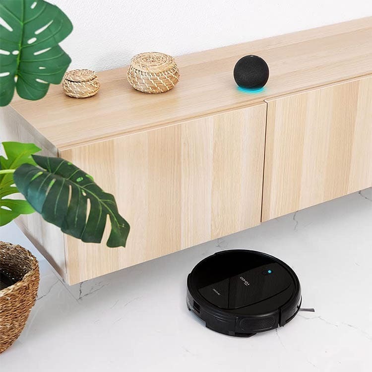 El robot aspirador que arrasa en Amazon a días de navidad: limpia, friega y es barato