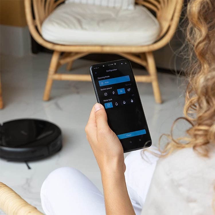 El robot aspirador que arrasa en Amazon a días de navidad: limpia, friega y es barato