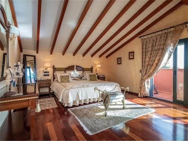 El chalet más exclusivo y más grande en alquiler en Málaga: 5.000 Euros al mes