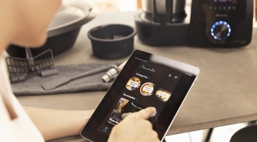 Carrefour compite con Amazon con el robot de cocina más vendido que te convierte en todo un chef gourmet