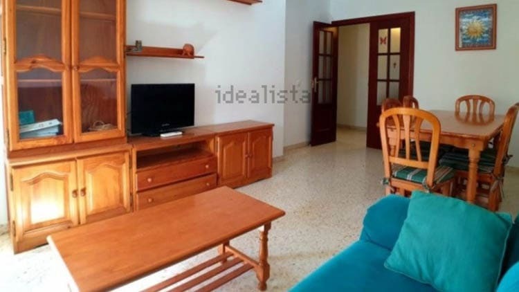 Parece el piso en alquiler más barato de Málaga según Idealista pero es 1 sola habitación