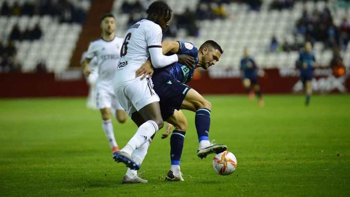 El rumano Florin Andone demostró mucha implicación en el duelo copero ante el Albacete