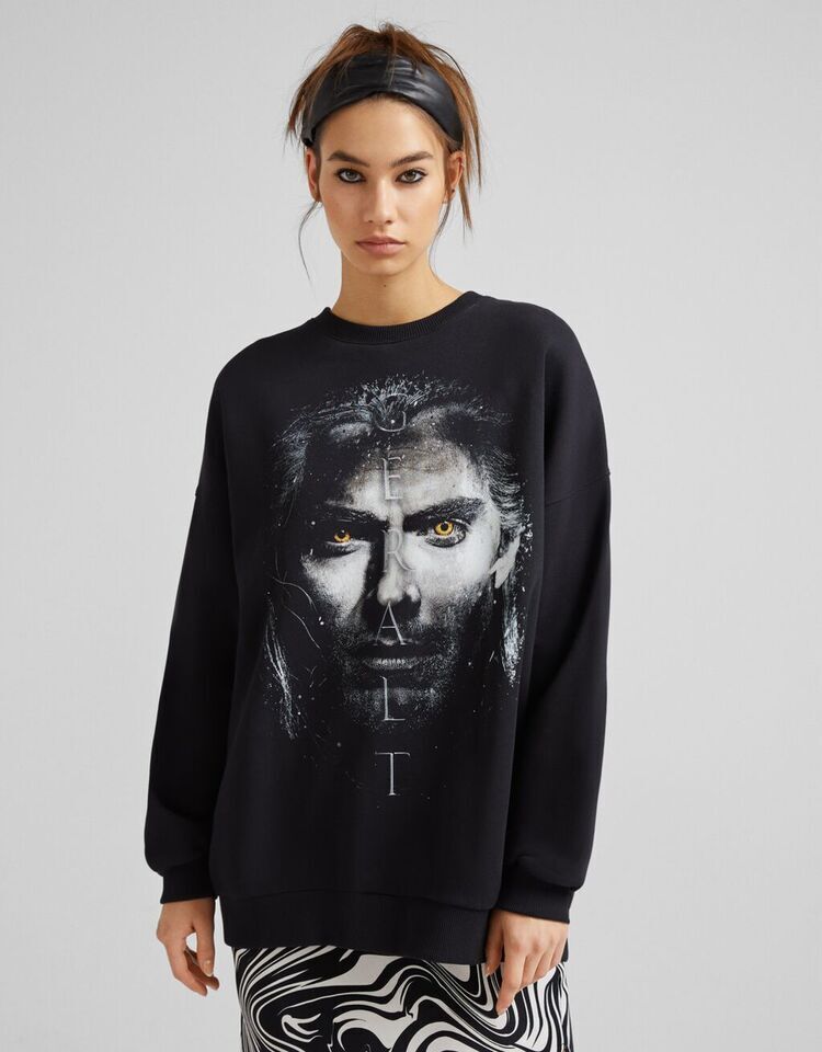 Bershka viste con la mejor serie a los amantes de Netflix: regalo perfecto para Navidad