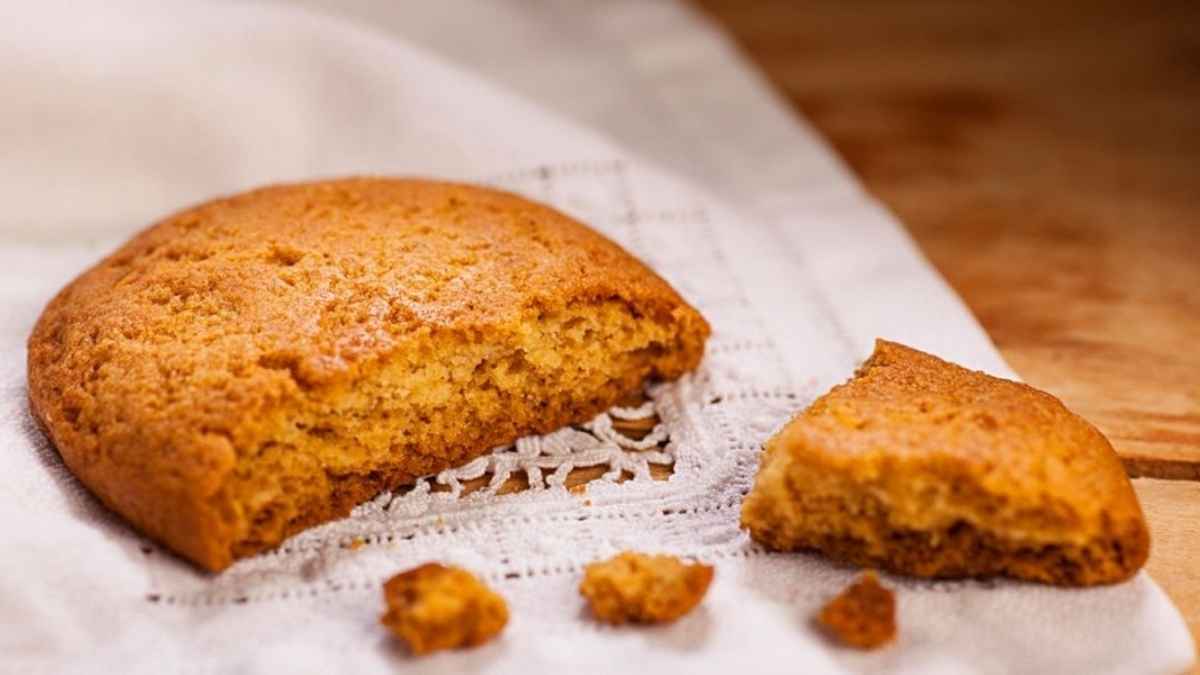 Torta de Algarrobo (Málaga)