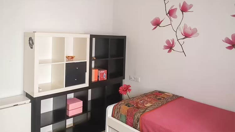 Vivir de alquiler en pleno centro de Málaga es posible a bajo precio: muy cerca de calle Larios