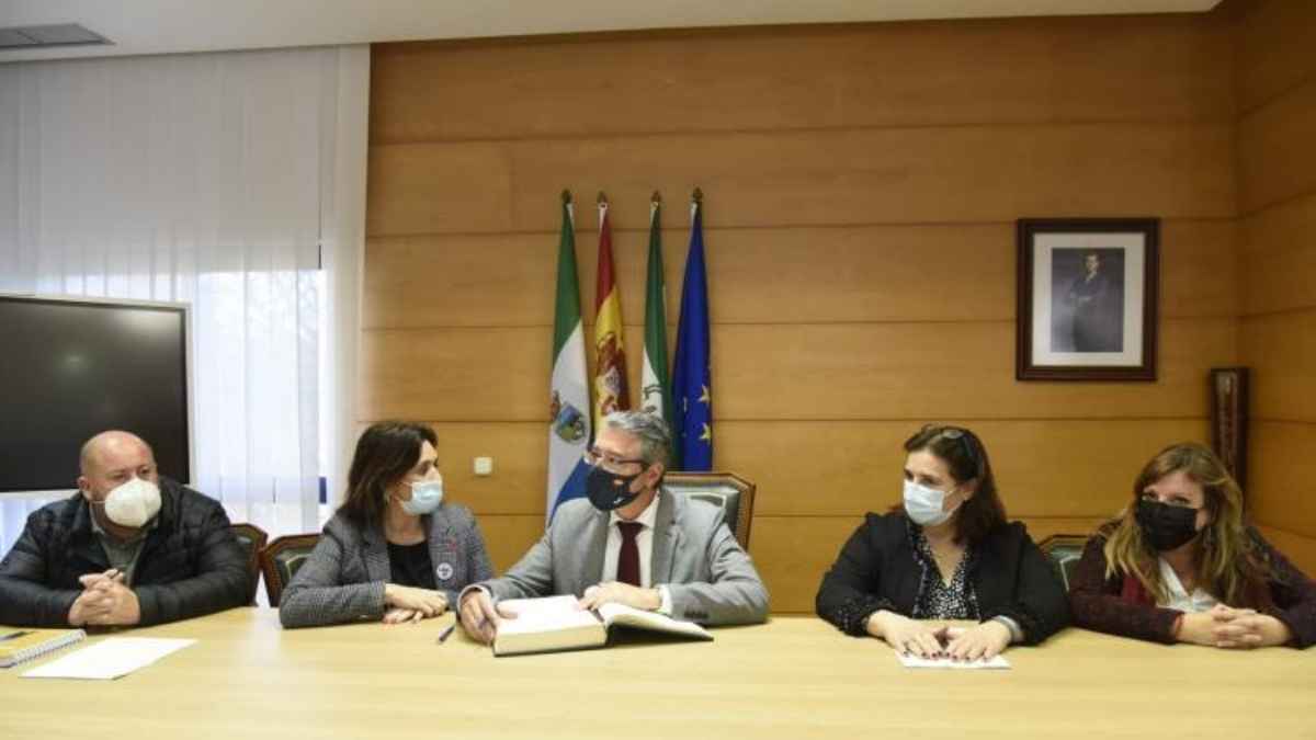 Visita Diputación Málaga al Ayuntamiento de Torremolinos