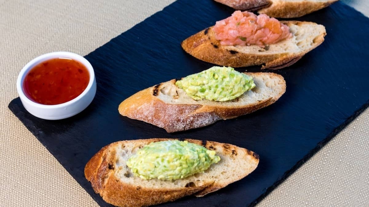 Top 5 mejores restaurantes del Barrio del Pópulo Cádiz según TripAdvisor. Foto: unsplash.