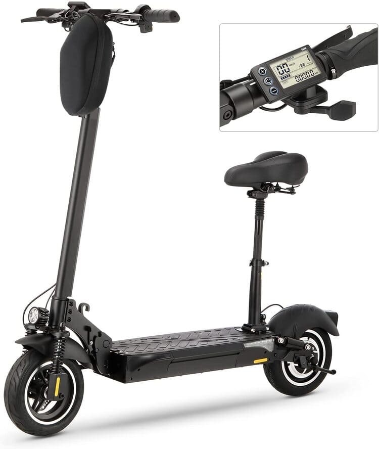 Un motor muy potente
Una de las grandes ventajas de este producto es la gran capacidad de su motor de 500 vatios. Gracias a él el patinete supera pendientes muy pronunciadas, de hasta 35º, por lo que es un medio de transporte todoterreno. Además, aún irás más cómodo, ya que está equipado con un asiento extraíble para ir sentado, ideal para el desplazamiento diario al trabajo.