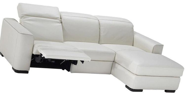 El sofá más exclusivo con el que El Corte Inglés compite con Ikea es perfecto para descansar y elegante