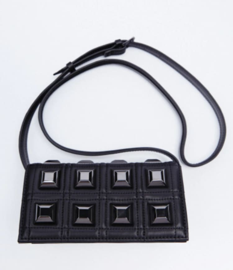 Zara inicia las Rebajas con 5 bolsos ideales por menos de 20 Euros