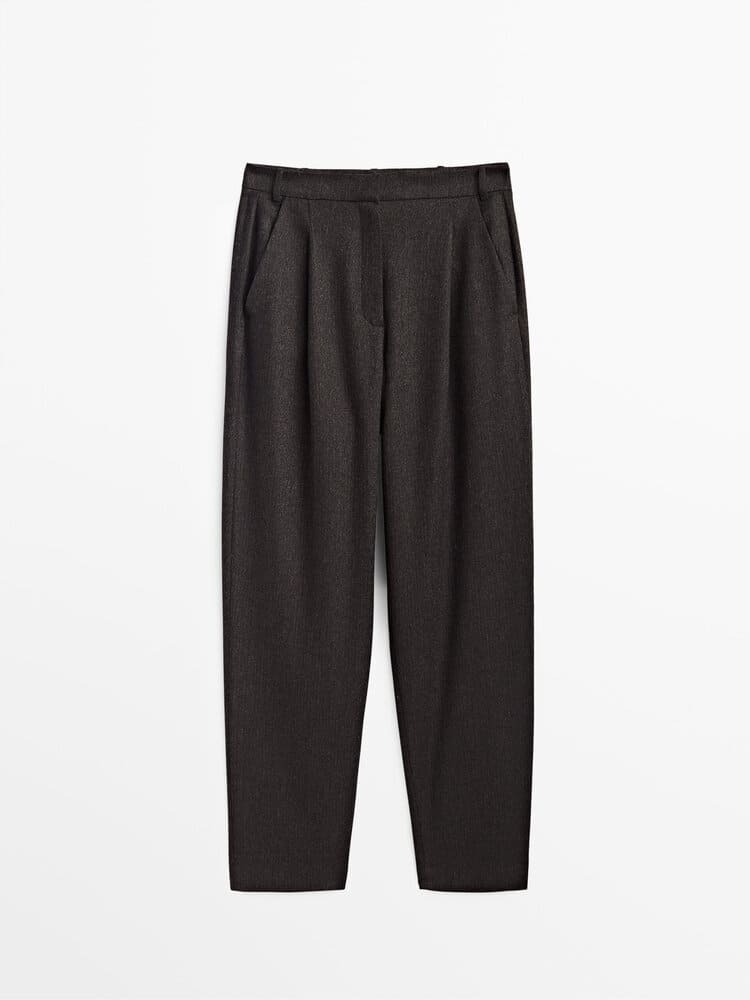 Estos son los 5 pantalones de Massimo Dutti en rebajas que no encontrarás en Zara