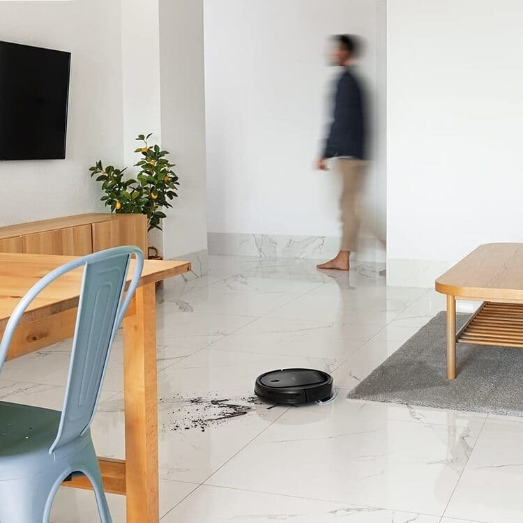 Este enero sigue siendo el robot aspirador más vendido en Amazon tras la Navidad y las Rebajas