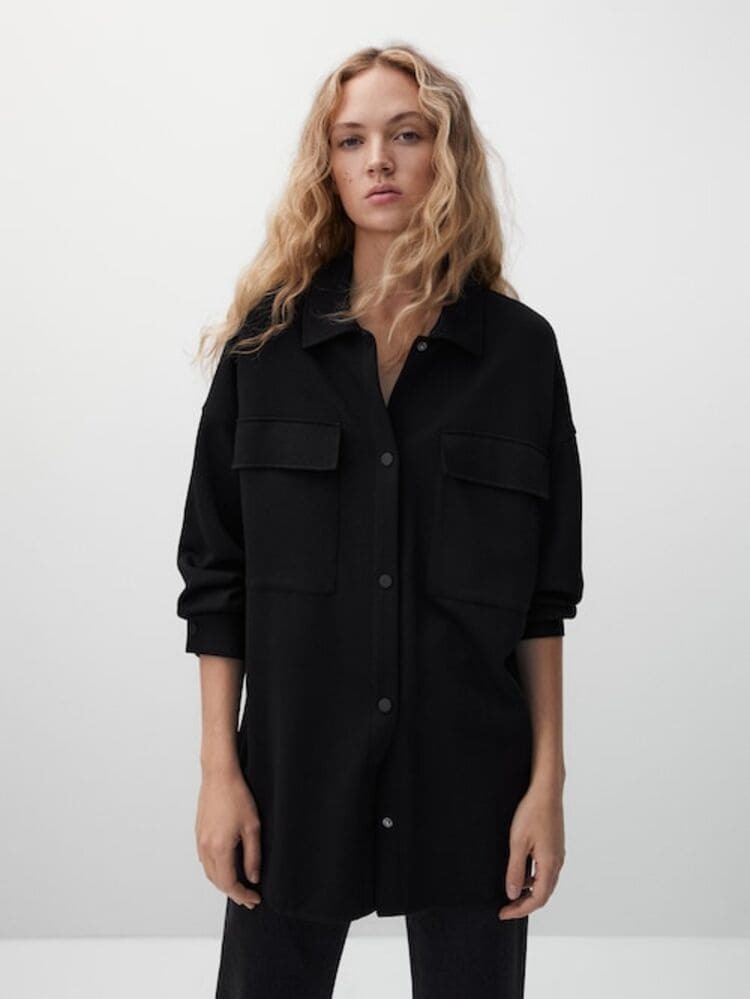 Estas son 5 camisas en rebajas de Massimo Dutti por menos de 20 Euros que dan un grado de exclusividad al armario