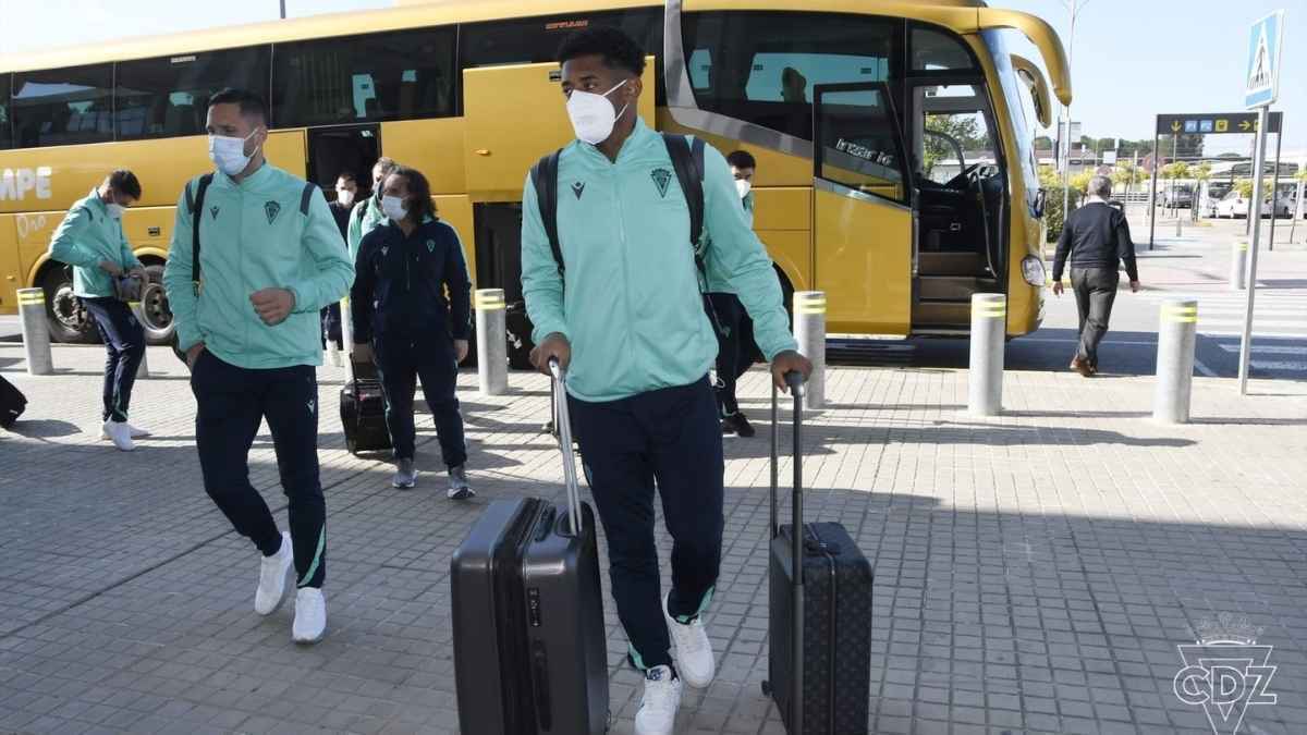 La expedición cadista, en el viaje hacia Valencia