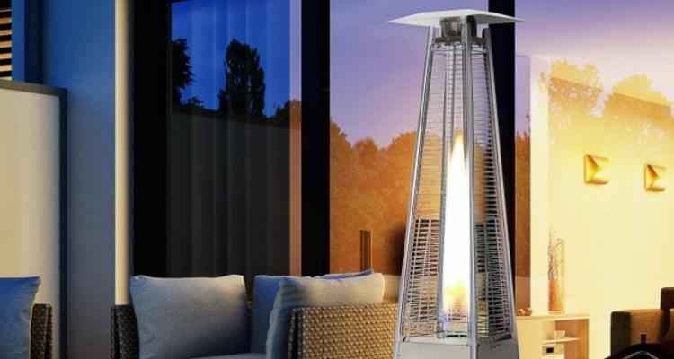 En Carrefour acaban con el frío en el jardín o patio con la estufa más completa, moderna y barata del mercado