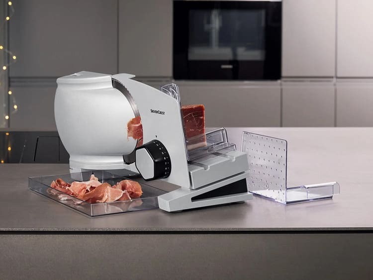 Lidl transforma la cocina de casa en una charcutería profesional con el electrodoméstico ideal para cortar