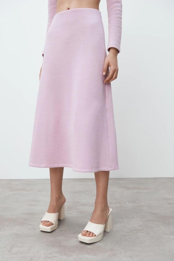 Zara vence a Massimo Dutti y rebasa los límites de la moda con 3 conjuntos de vestir que todas desean