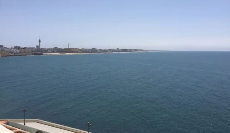 piso la caleta (1) (1)