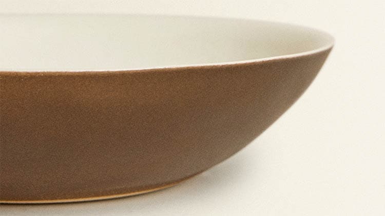 PLATO HONDO RELIEVE GRES