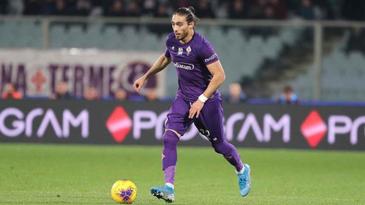 Martín Cáceres con la camiseta de la Fiorentina