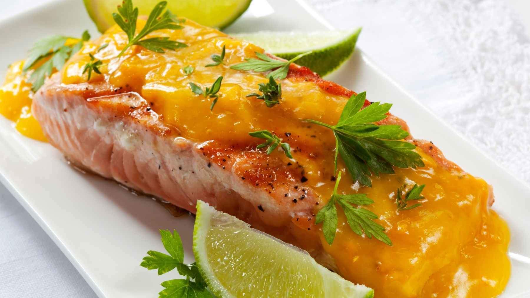 Filete salmon salsa naranja