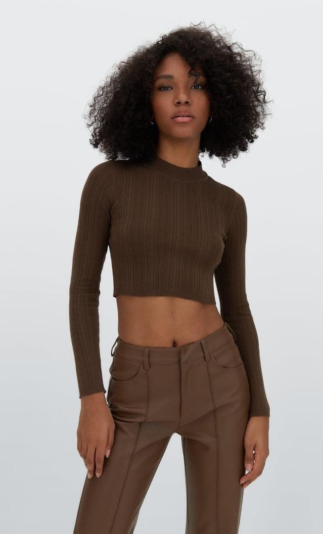 Stradivarius: el bolso acolchado por 19,99 euros y otros nuevos ‘pelotazos’