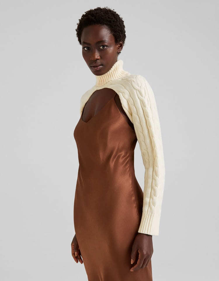 Bershka: los mejores jerséis y sudaderas que puedes comprar con 10 euros