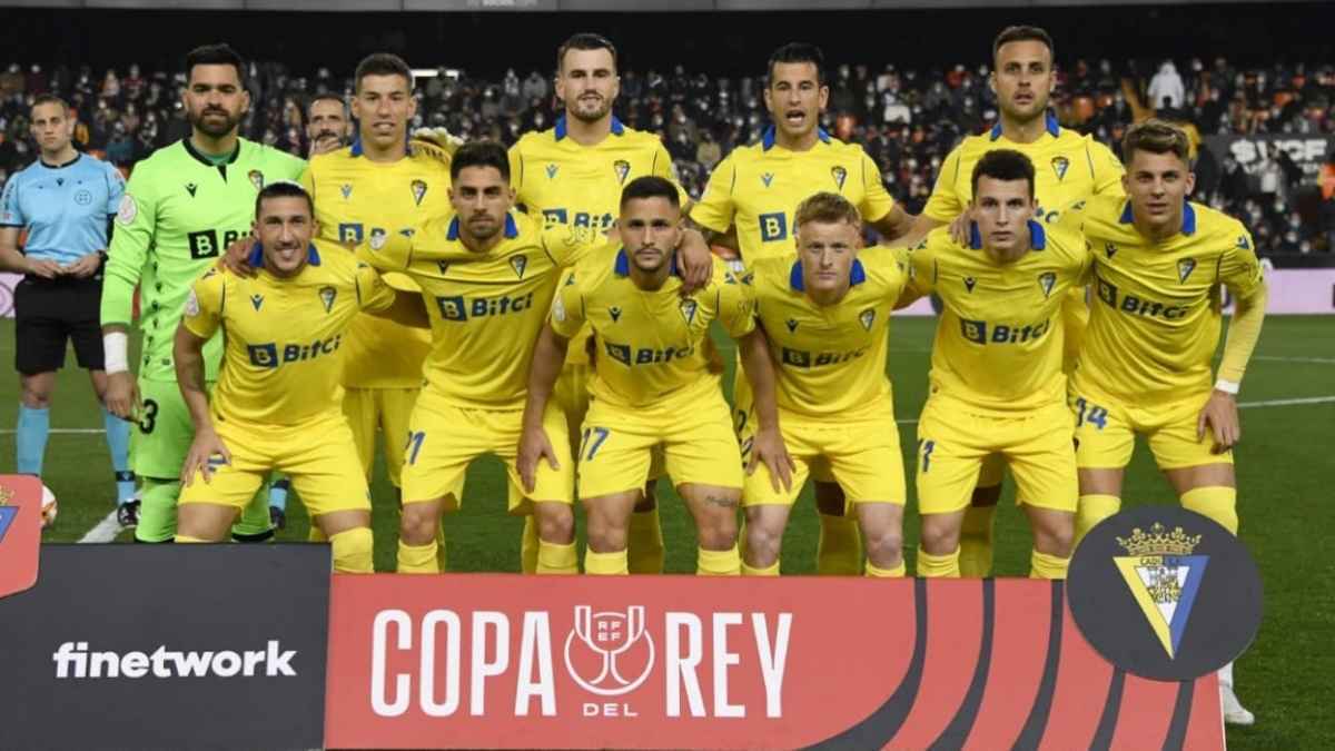 Once del Cádiz CF en Mestalla