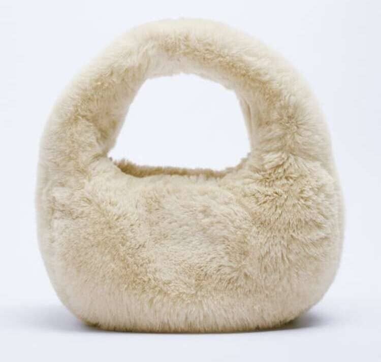 El conjunto de Zara como regalo de San Valentín para amantes de la naturaleza es una pasada