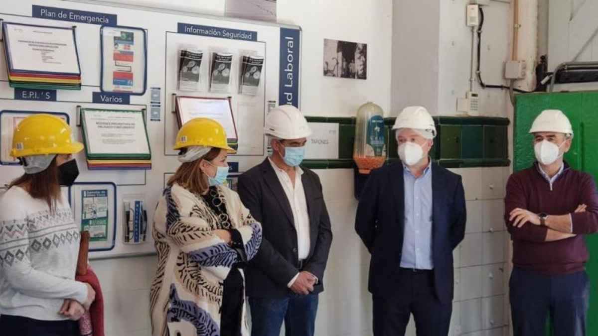 La Diputación de Málaga sigue impulsando el uso turístico de la central hidroeléctrica de Las Buitreras