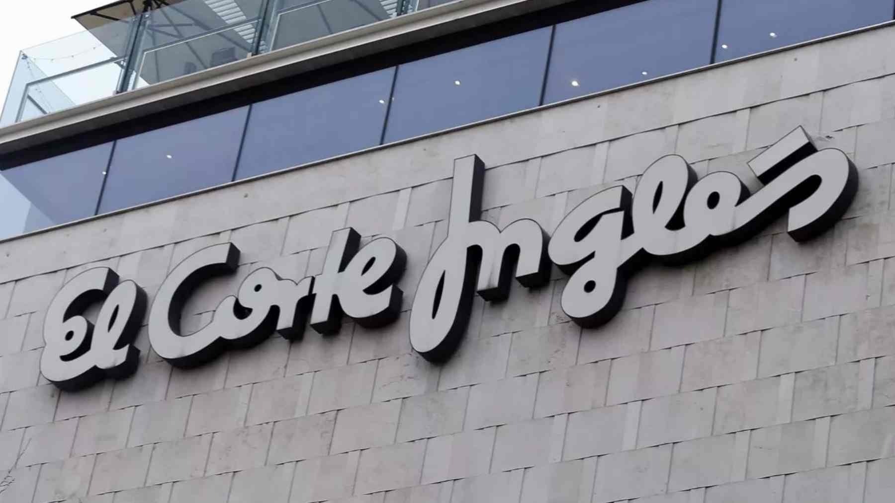 La mesa y la silla más lujosas para decorar tu salón que encontrarás en El Corte Inglés