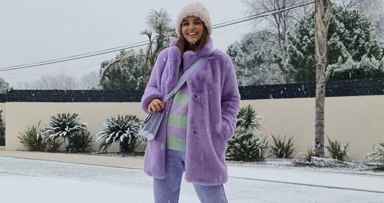 El abrigo de pelo que lleva Paula Echevarría continúa arrasando en Mango a días de San Valentín