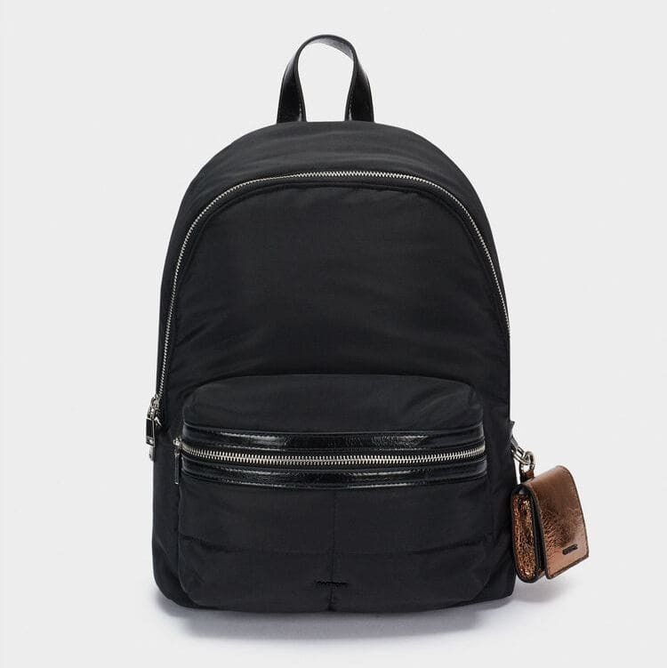 Bolsos, accesorios y ropa: Parfois pone todo esto en rebajas en febrero