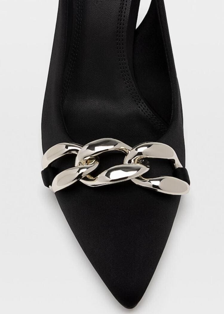 Estos son los zapatos perfectos para una boda y son de Stradivarius