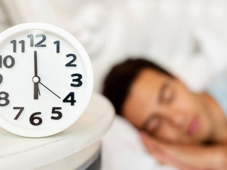 El motivo por el que nunca deberías dormir más de ocho horas