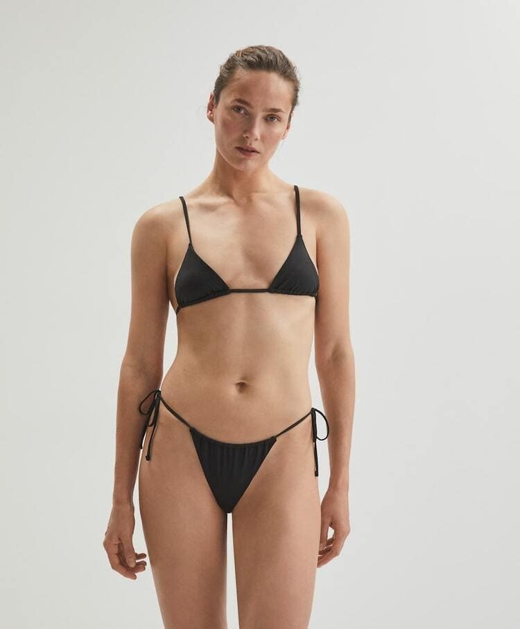 Oysho se tira a la piscina con 5 bikinis que serán la sensación de este verano