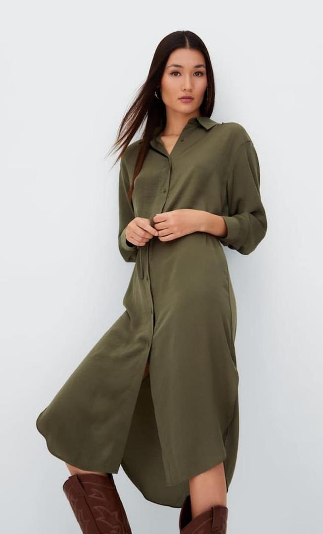 Vestido midi satinado