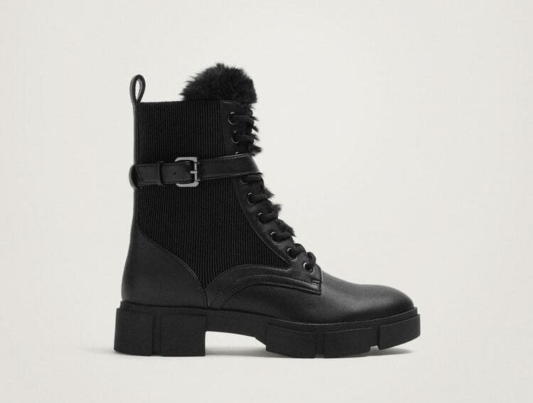Botines de tipo militar con pelo