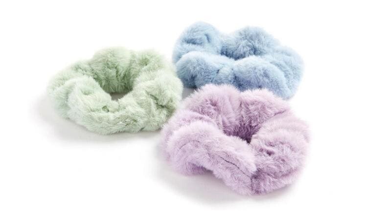 Coleteros de pelo sintético