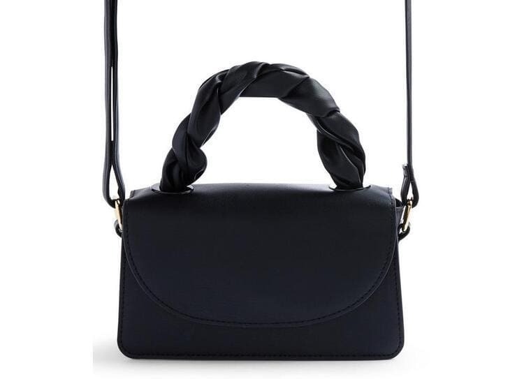 Bolso cruzado con asa retorcida