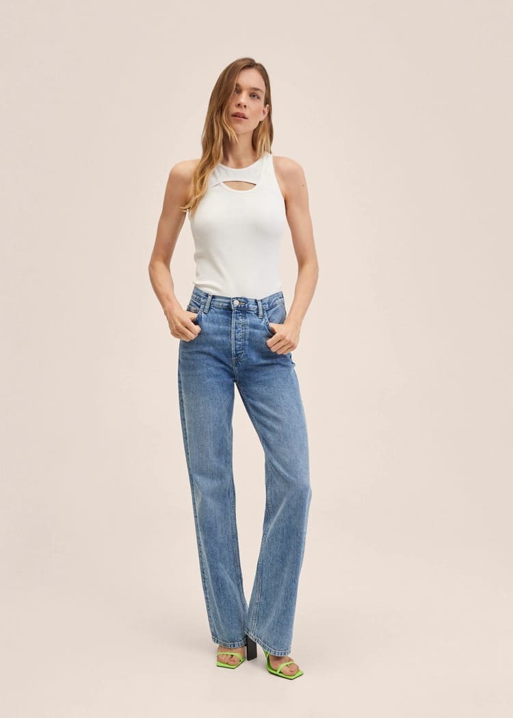 Este es el look que prepara Mango para trasladarte a los años 70 en un viaje al pasado que sorprenderás a todos