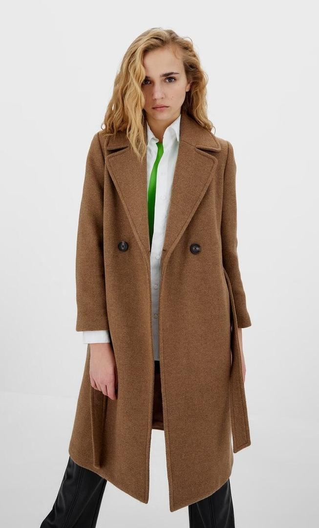 Abrigo cinturón beige