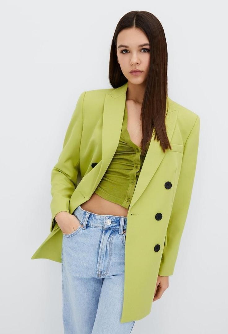 Americana cruzada de Stradivarius