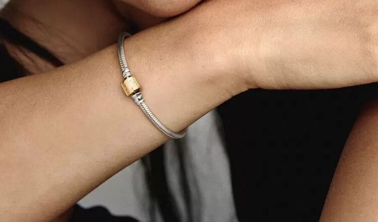 Pulsera con cierre de barril