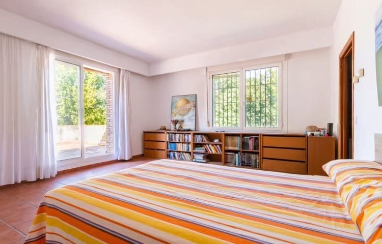 El chalet en venta mejor valorado de Sevilla