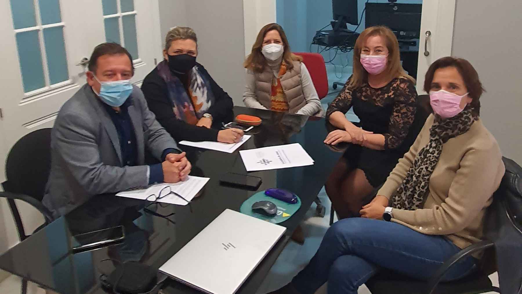 Reunión con los responsables del Ayuntamiento de Jerez para abordar la iniciativa sobre la Judería