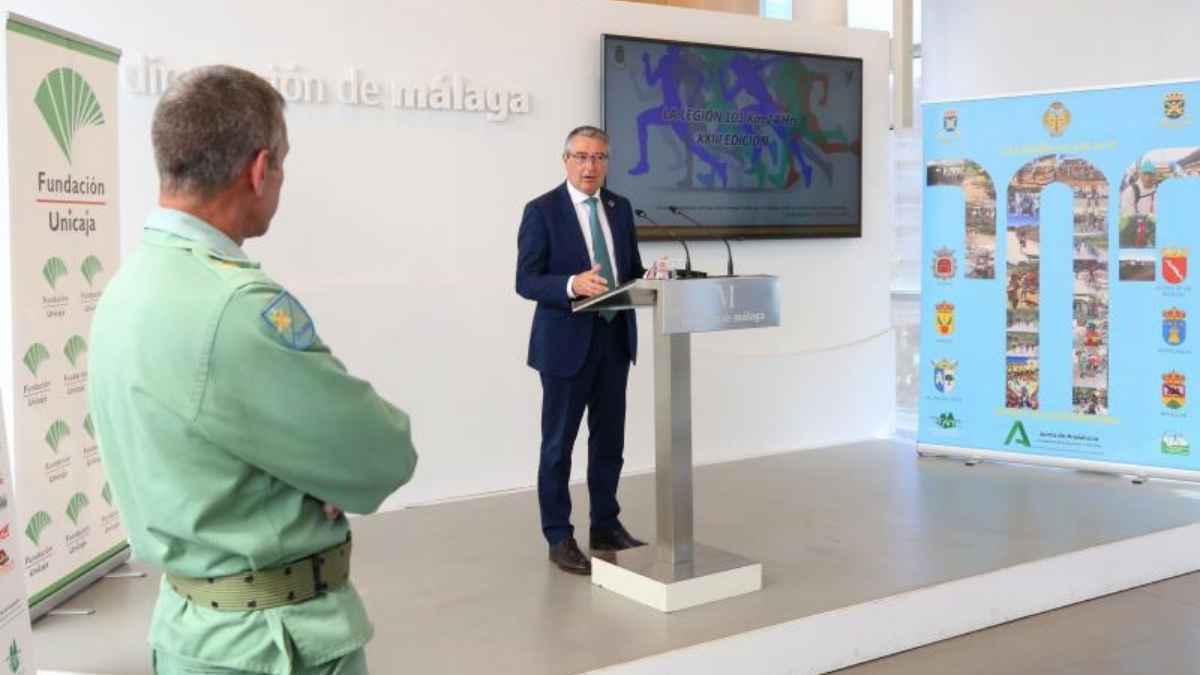 Acto de presentación de la Carrera de los 101 kilómetros de La Legión en la Diputación de Málaga
